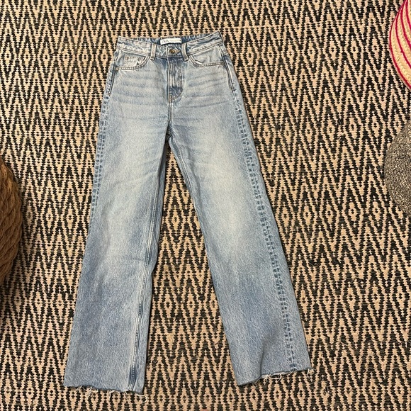 Zara Jeans - Picture 1 of 4